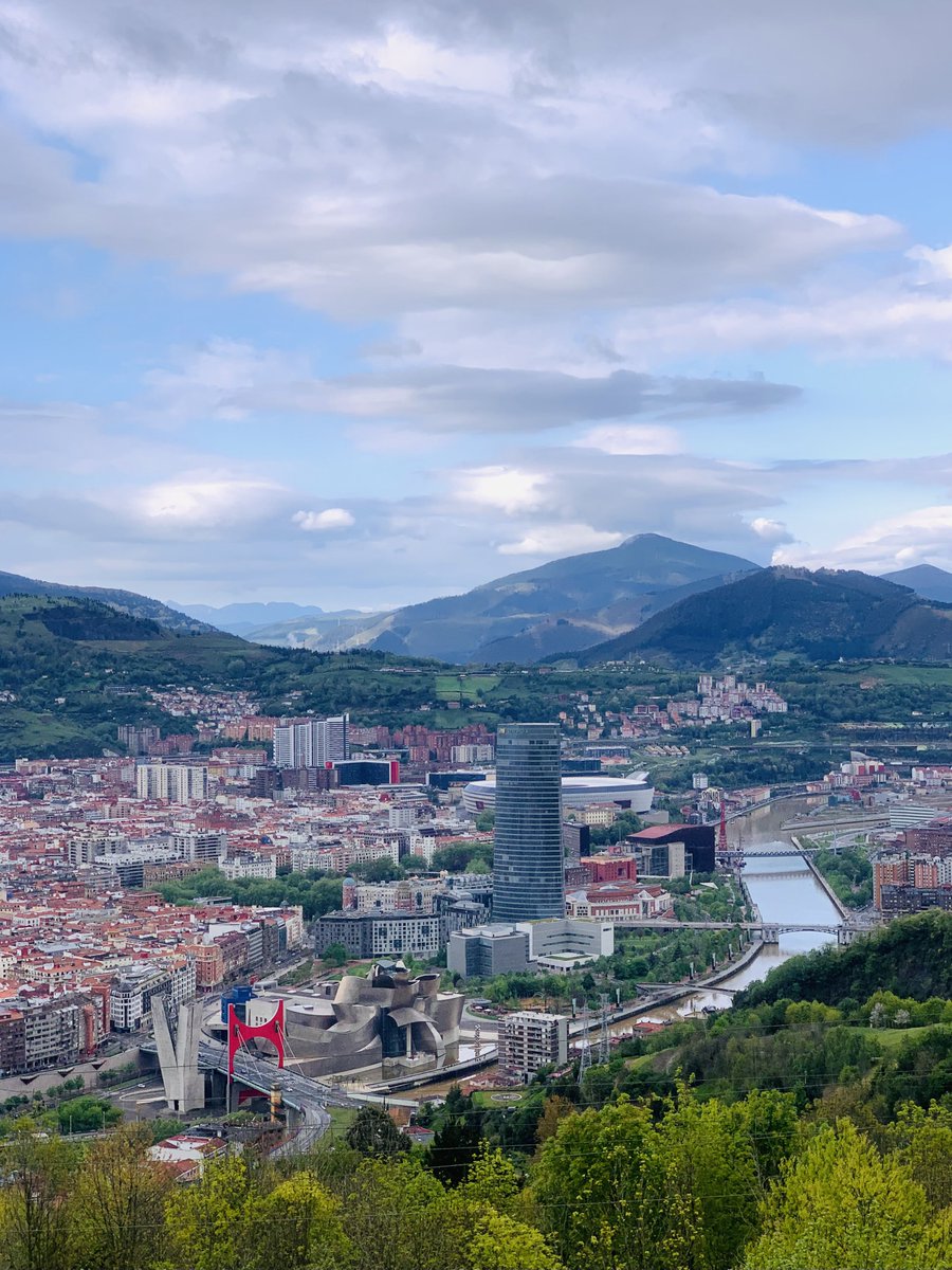 ArisMakro's tweet photo. #Bilbao
#Basque_country
#travelling_again ✈️ https://t.co/9l15PUz5ez