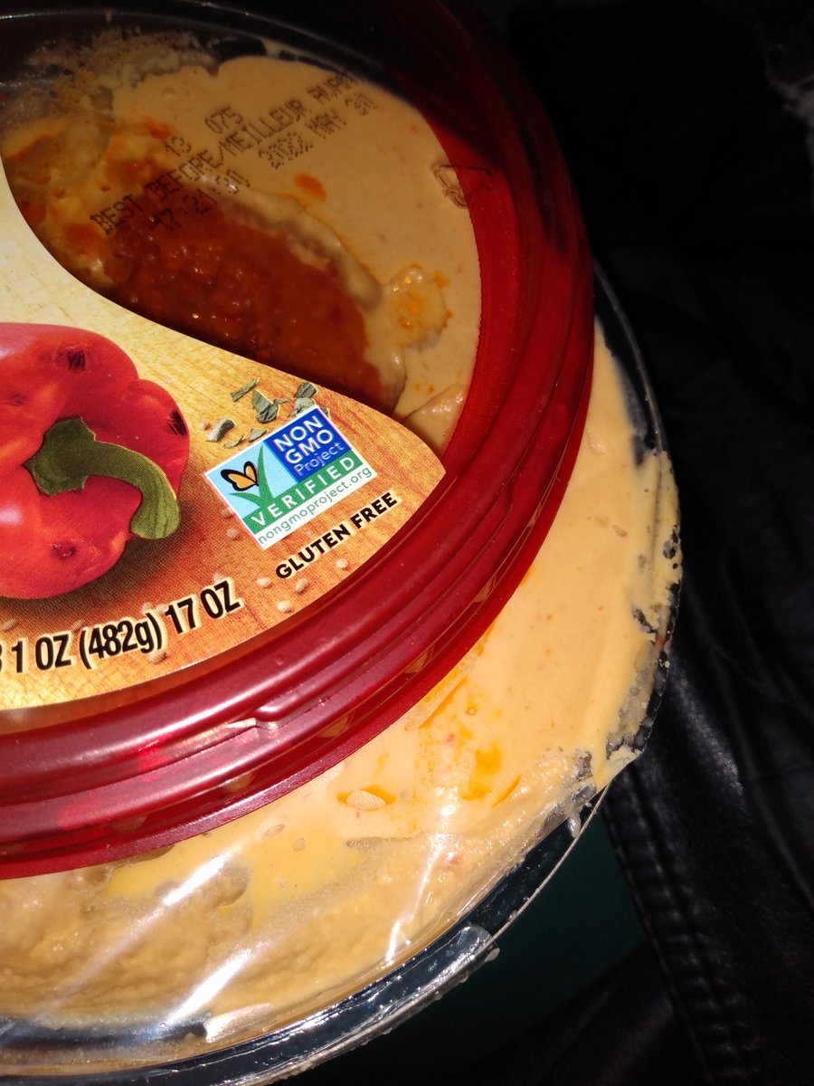 DNAlyak's tweet photo. @Sabra please seal your hummus better. This isn't an isolated incident. Also your contact us page on your website doesn't work. https://t.co/X9cJA7Wjye