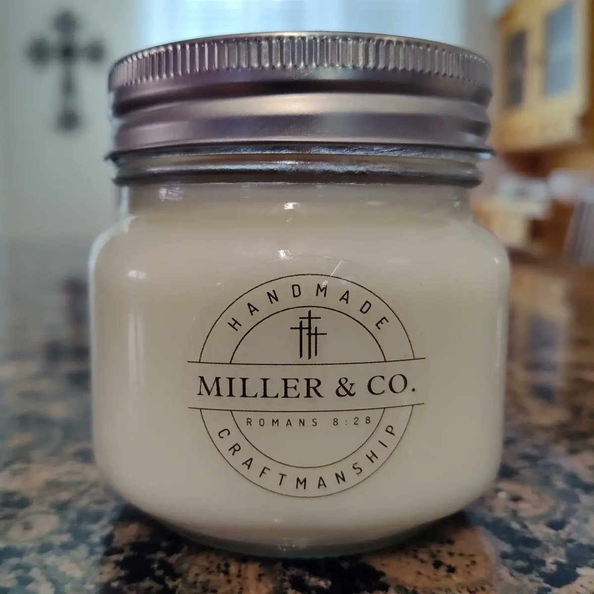 gregmiller_pga's tweet photo. Your wedding favor candles are complete Isabelle &amp; Kobe. They will have a full month to cure, so anyone that chooses to burn one will get the best quality scent possible. Thank you for allowing me the opportunity to do this for you guys. Can't wait to celebrate your day! https://t.co/Bfk5bi9bCN