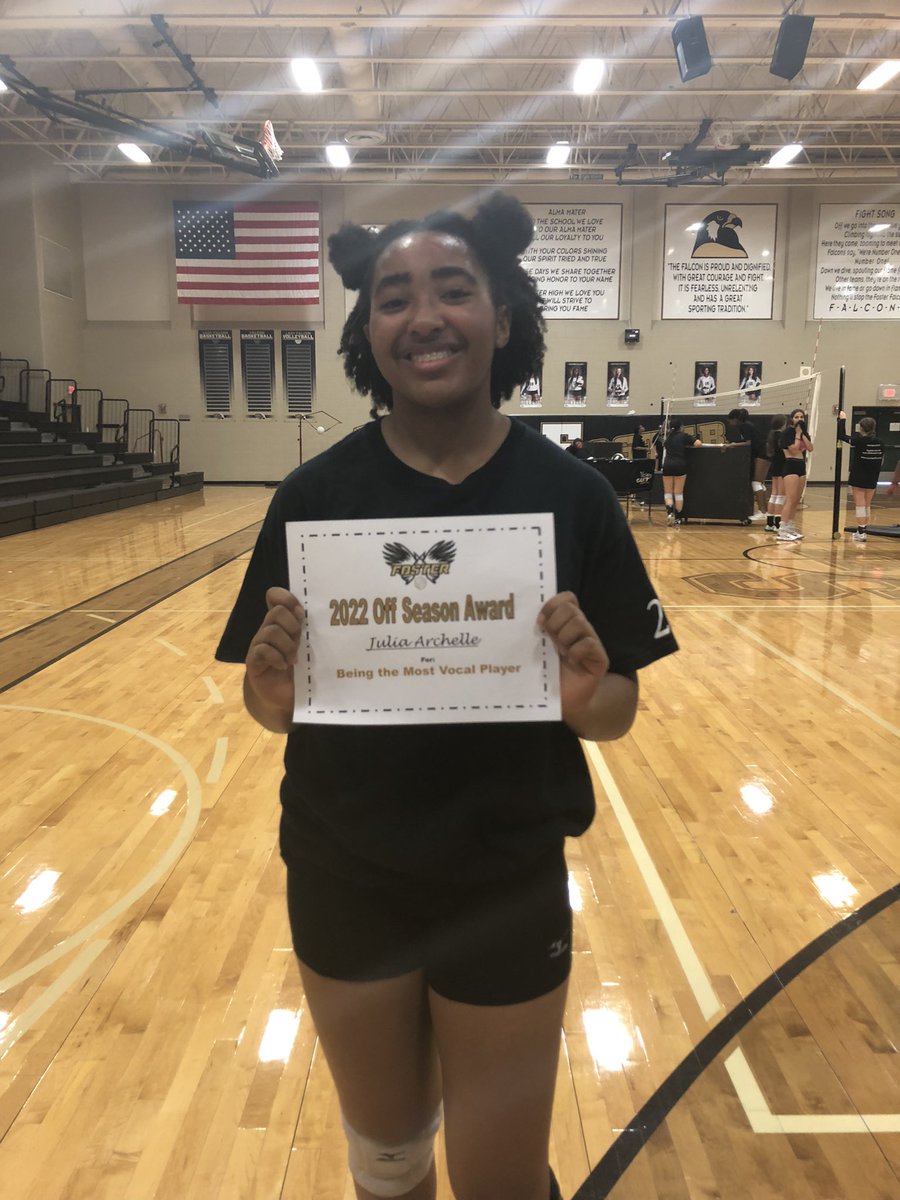Shout out to Julia Archelle on being voted off season’s end of year Most vocal player! Great job Julia, we love you! ❤️ <a href="/FosterHSNews/">Foster High School</a> <a href="/Sw33theart_juju/">Julia</a>