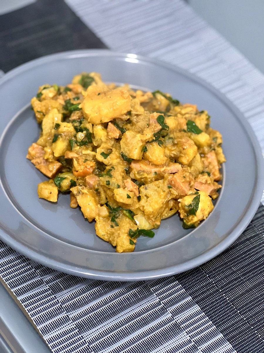 R_Saintdc's tweet photo. Timeline cleanse. Plantain porridge. Starting the week hyped.
#phdchef #AcademicChatter
P.S. Follow @Sisi_Yemmie to up your kitchen game as I did. https://t.co/37yLqZSVJX