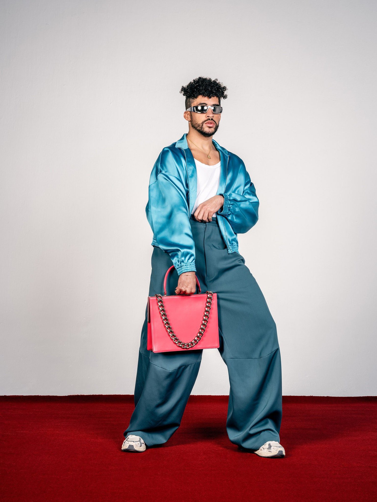 Access Bad Bunny on X: "Bad Bunny will attend the MET Gala wearing Burberry. #MetGala https://t.co/Cx5dcdEyFX" / X