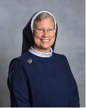 HSCS_Goddard's tweet photo. Sister Mary Clare, IHM is joining our staff to teach middle school religion and social studies. Sister has taught in CA, AZ, and Wichita at SEAS, St. Francis of Assisi, St. Peter, and St Mary. Welcome, Sister Mary Clare, IHM! https://t.co/H5DCLYJGKe