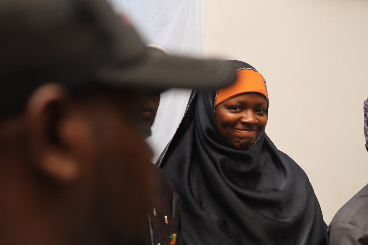 azeezat_yishawu's tweet photo. This is me saying happy Eid Mubarak to you all.

#EidMubarak2022 

📷: @iam_toluano https://t.co/2litWQJoRB