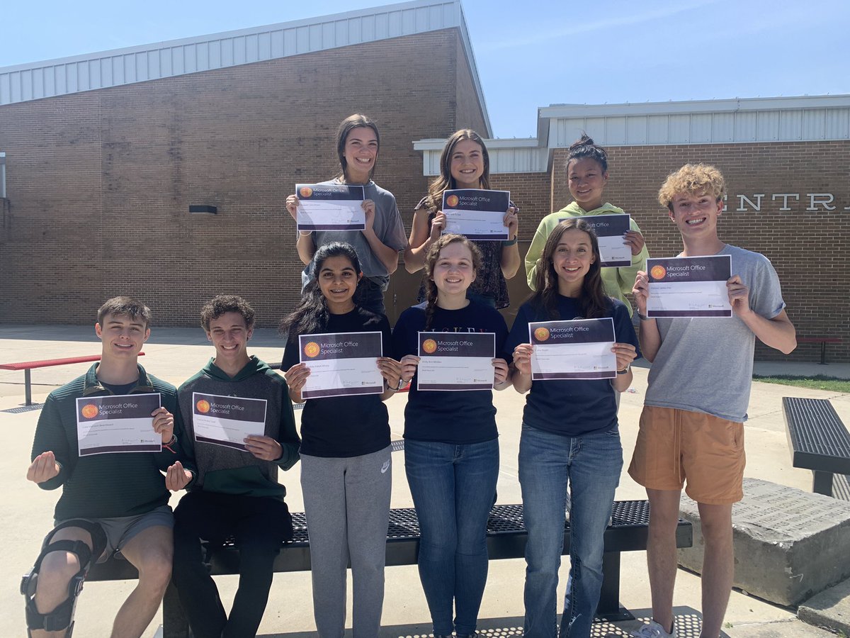 myhenley's tweet photo. More resume building today in Advanced Computer Applications!
These nine students added a 2nd Microsoft certification.
Word-Luke, Bodey, Callie, Elizabeth, Riley, &amp; Kasen
Excel-Harshita &amp; Emily
Excel EXPERT-Connor @CCCHSRaiders https://t.co/q4biCGeUna