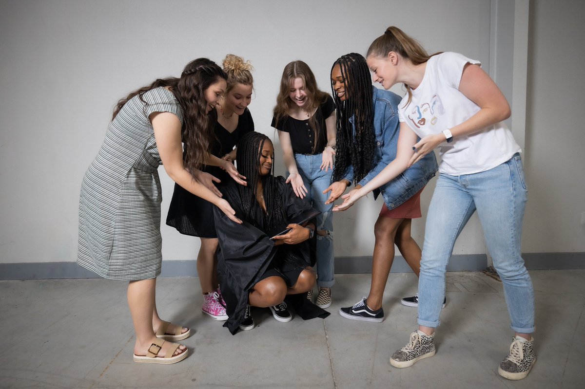 CtxSaints's tweet image. Congrats 2 @TriMcGarity 4 closing one major chapter in her book &amp;amp; beginning another one! Her love, loyalty &amp;amp; presence will be truly missed!

It was good seeing our Saints alum &amp;amp; current squad show support as well!

#SaintsNation #SaintsStrong #TheEnforcer #ClassOf2022