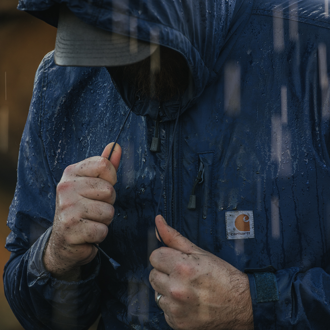 Carhartt's tweet photo. Whether you're a delivery driver or on a road crew, #Carhartt #RainDefender forces water to bead up and roll off, keeping you moving. https://t.co/kOd5WQPP7F