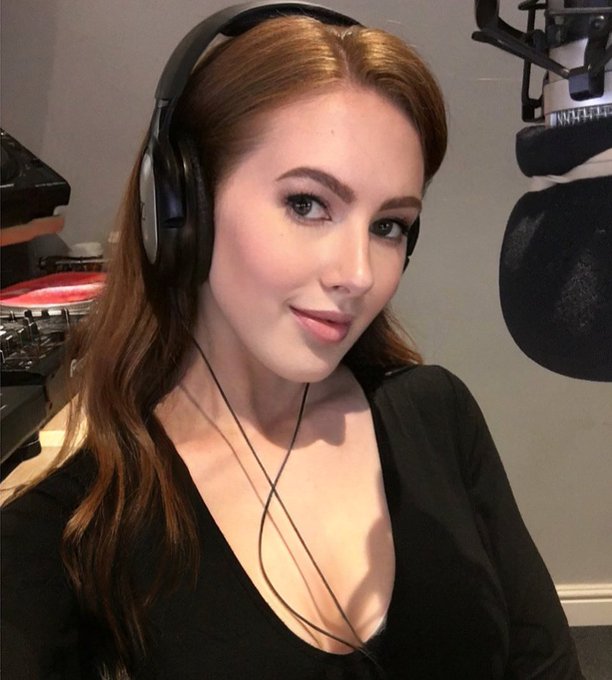 On @radioessex till 1am playing chilled tunes 🎵📻 https://t.co/FGLPnSdXvB<a class="tags" target="_blank" title="On Twitter" href="/?out=eyJ0eXAiOiJKV1QiLCJhbGciOiJIUzUxMiJ9.eyJpYXQiOjE3MjI1Mzk2MDMsImlzcyI6InR3cG9ybnN0YXJzLmNvbSIsIm5iZiI6MTcyMjUzOTYwMywiZXhwIjoxNzU0MDc1NjAzLCJyZWRpcmVjdF91cmwiOiJodHRwczovL3R3aXR0ZXIuY29tL3JhZGlvZXNzZXgifQ.hFFjTdZ4KHjUPkEhK_POLuxMlqqJ0IF9EJxrLiLQLIYBon_fromLrOA0Q9_sFD8wro1W4y8kKlnoeUZ8yggX8Q">@radioessex</a>