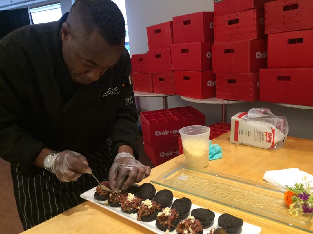 BedrockCatering's tweet photo. #BestFoodInTO @BedrockCatering Toronto our entertainment and VIP Event's our in full swing here in the GTA with our gourmet cuisine and elite customer service for any event #toronto2022  #vipevents #reopen  #finedining #vegetarianskewers  #dinnerservice #vip #ChefIanRouse https://t.co/v49poSUoq8
