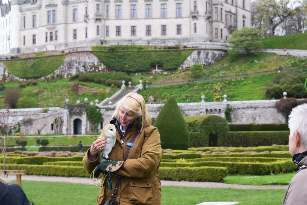 HydroScholars's tweet photo. Here we go!! Our scholar's field trip took off. We started our journey with the stunning Dunrobin castle. We are going to dive deeper into Scotland's history, geography and resources throughout the trip. Check our feed for more to come 🌊 https://t.co/3kTzG2MFGY