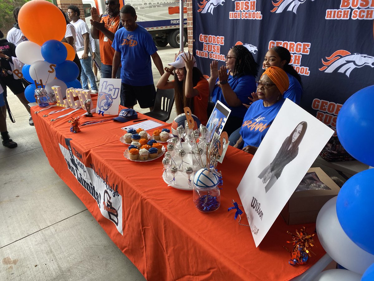 Late post: congratulations to Jessica Smith on her signing to LCU!!. She has helped create monumental strides of  success for the GBHS volleyball program! She is the bomb dot com!💣  let’s go lady Broncos!@BHS_Broncos <a href="/teaya_smith/">teaya_smith</a> <a href="/FBISDAthletics/">Fort Bend ISD Athletics</a> <a href="/LadyBTBA/">Fort Bend Lady Broncos Track</a>  <a href="/Texas6ASports/">Texas 6A Sports</a>