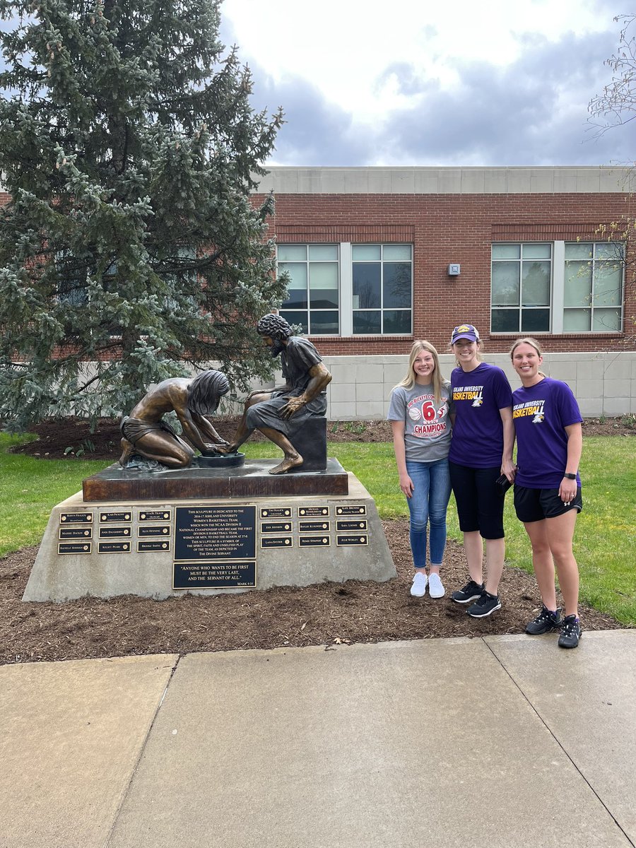 💜💛🦅#committed #Godisgood #home <a href="/TylerJamesBates/">Tyler Bates</a> <a href="/The_Blast_AAU/">Buckeye State Blast Girls Basketball</a> <a href="/CoachStephG/">Stephanie Gehlhausen</a> @TheyCallMeJodes <a href="/AshlandWBB/">Ashland Women’s Basketball</a>