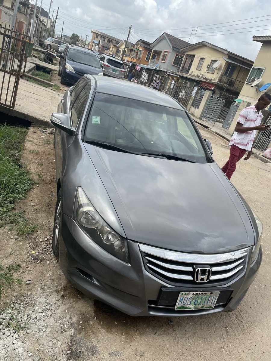 sadefala's tweet photo. Honda Accord 2012 leather with 88k mileage 4sale 2.65M it’s a Japa Sale https://t.co/0AwJrC2mck
