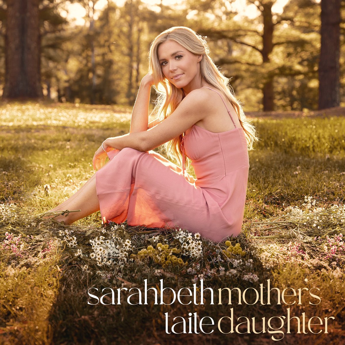 surprise and happy early mother’s day💐🌸 “mother’s daughter” will be out this FRIDAY! I really can’t wait to share this one. Pre-save now: lnk.to/mothersdaughter