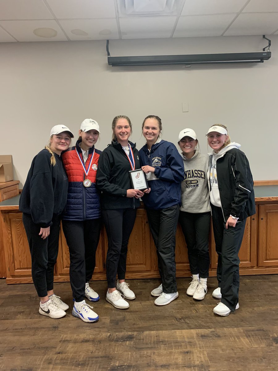 Girls Golf Team tweet media