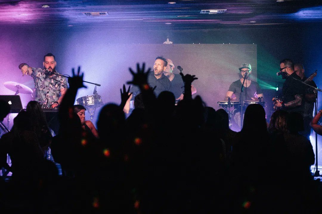 Cómo están esos ánimos de lunes? Se tripearon el #1roDeMayo ?