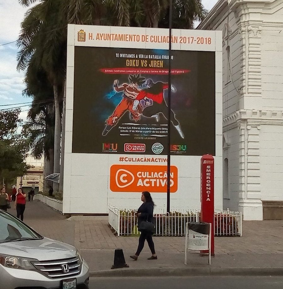 SLOplays's tweet photo. Blows my fucking mind that Mexico had a whole ass event just for the final episode of Dragon Ball Super. That shit is so hype 👏🔥😩 https://t.co/2x91pMOOvn