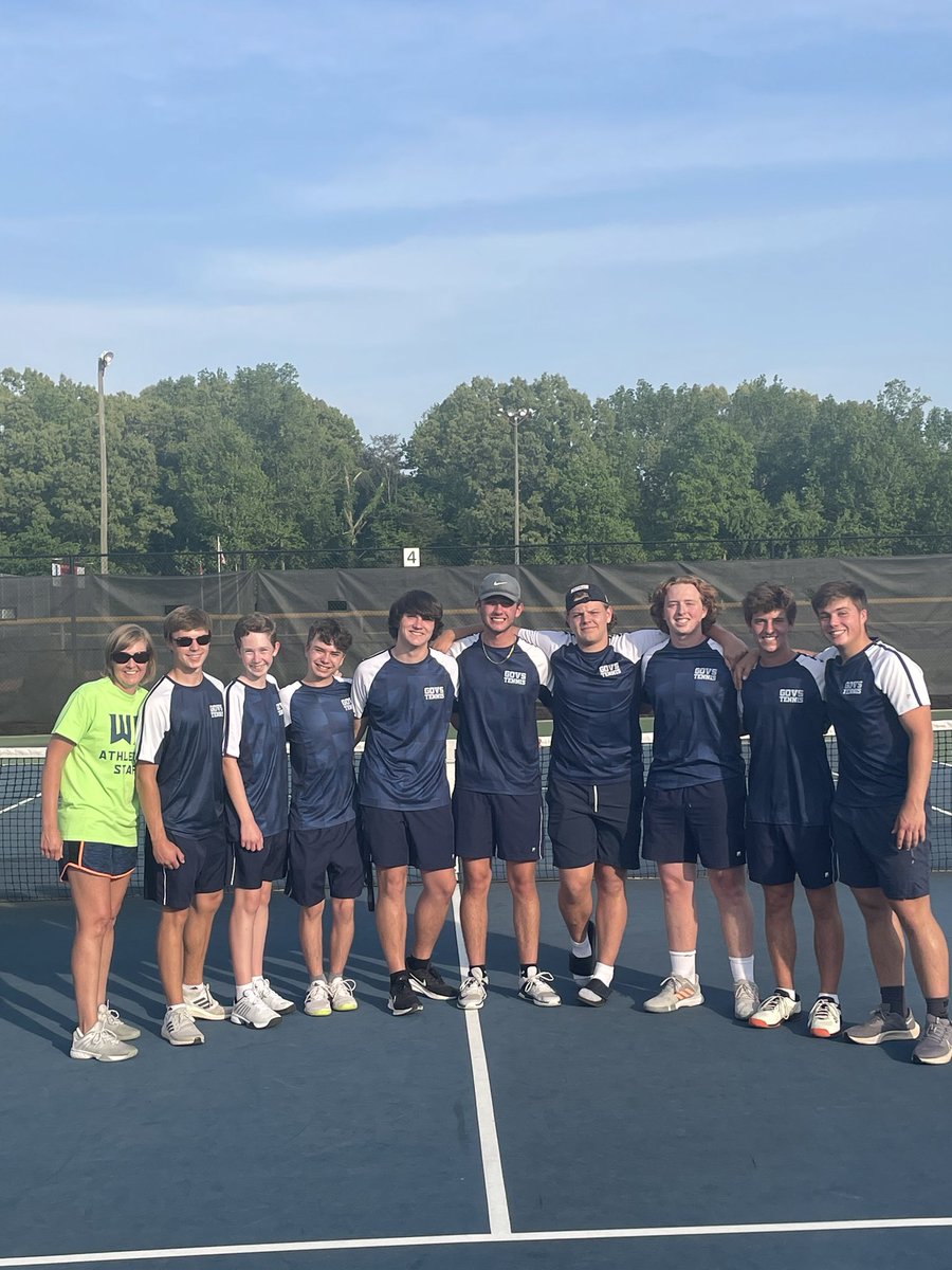 WB GUYS TENNIS gets their FIRST EVER TEAM DISTRICT CHAMPIONSHIP after a 5-4 win over Bearden. Doubles winners MACON/CUPP(8-0)&amp;WHITEHEAD/ARRITT (8-1). Singles winners MACON(8-1) CUPP(8-1) and COULTER(9-7) Coulter was down 4-7 and fended off 3 match points for the Win.