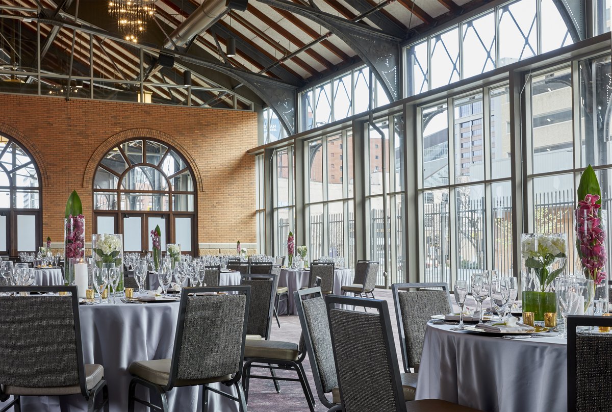 Big or small, corporate or personal- we've got a variety of meeting space ready for your next event!