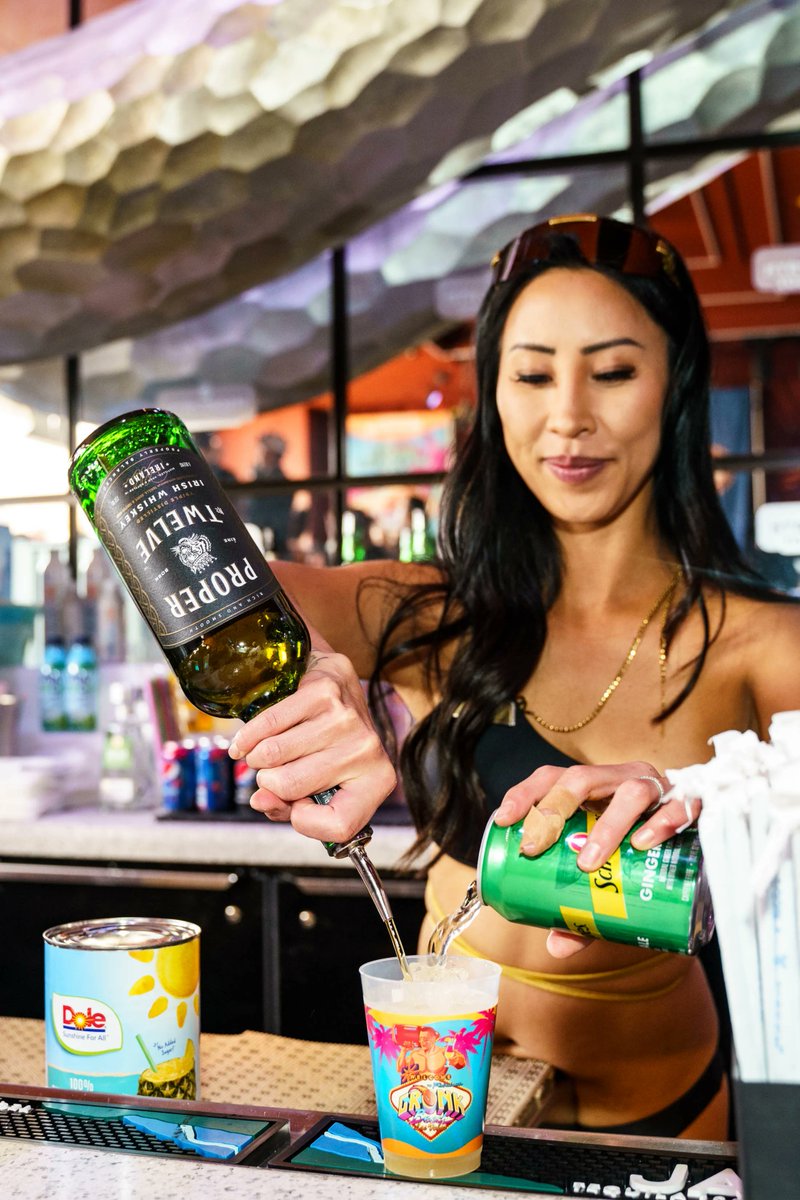 GronkBeachLV's tweet photo. You can't go wrong with a @ProperWhiskey &amp; Ginger! Simply a timeless classic! https://t.co/Nph37wetIr