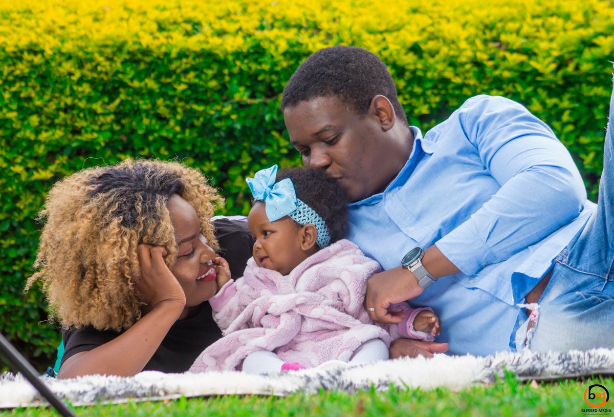 blessedmedia01's tweet photo. Book ur shoot #bm https://t.co/z8pHKsXF40
