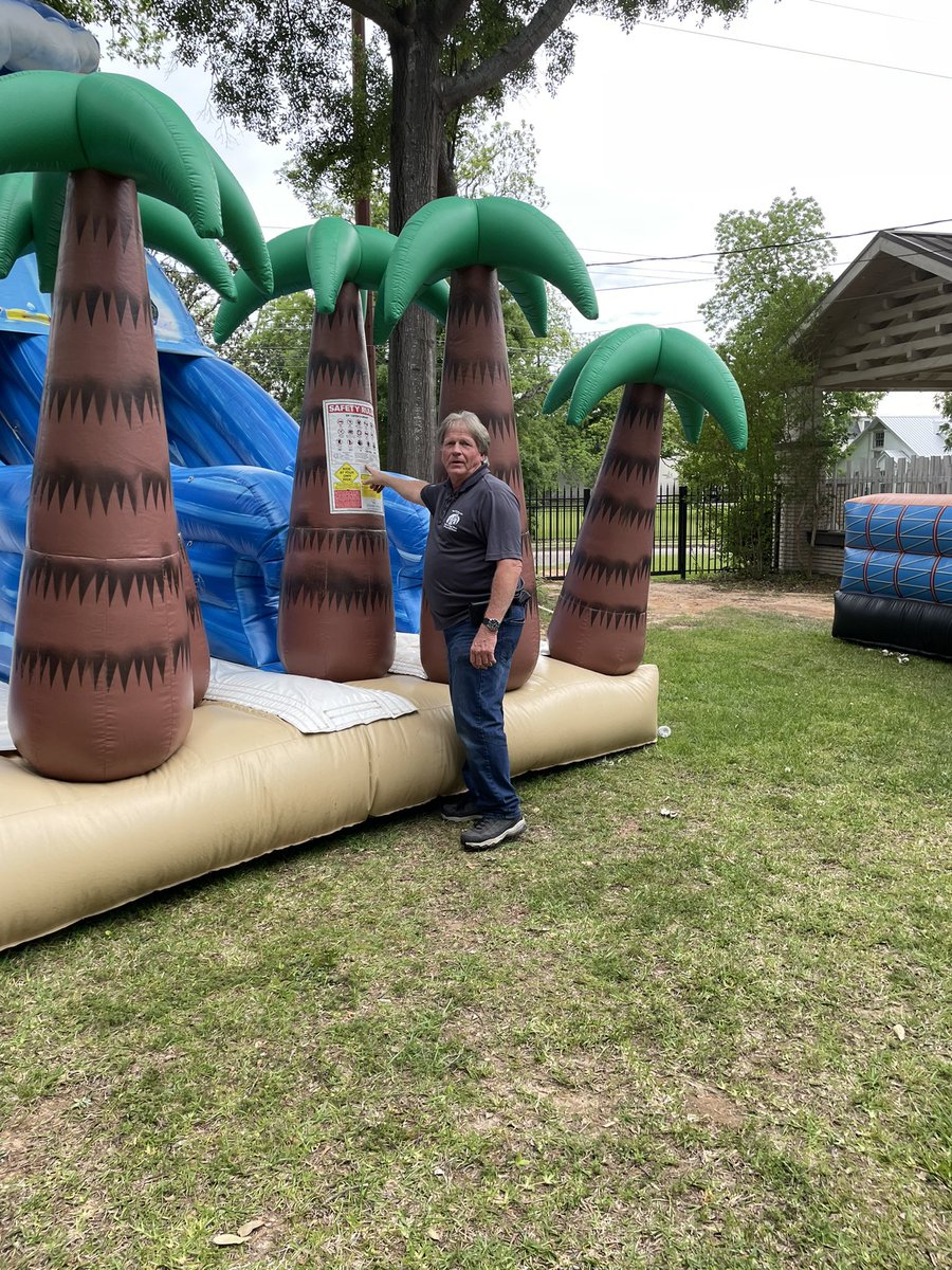 334Shellynl's tweet image. Family fun day was awesome!!