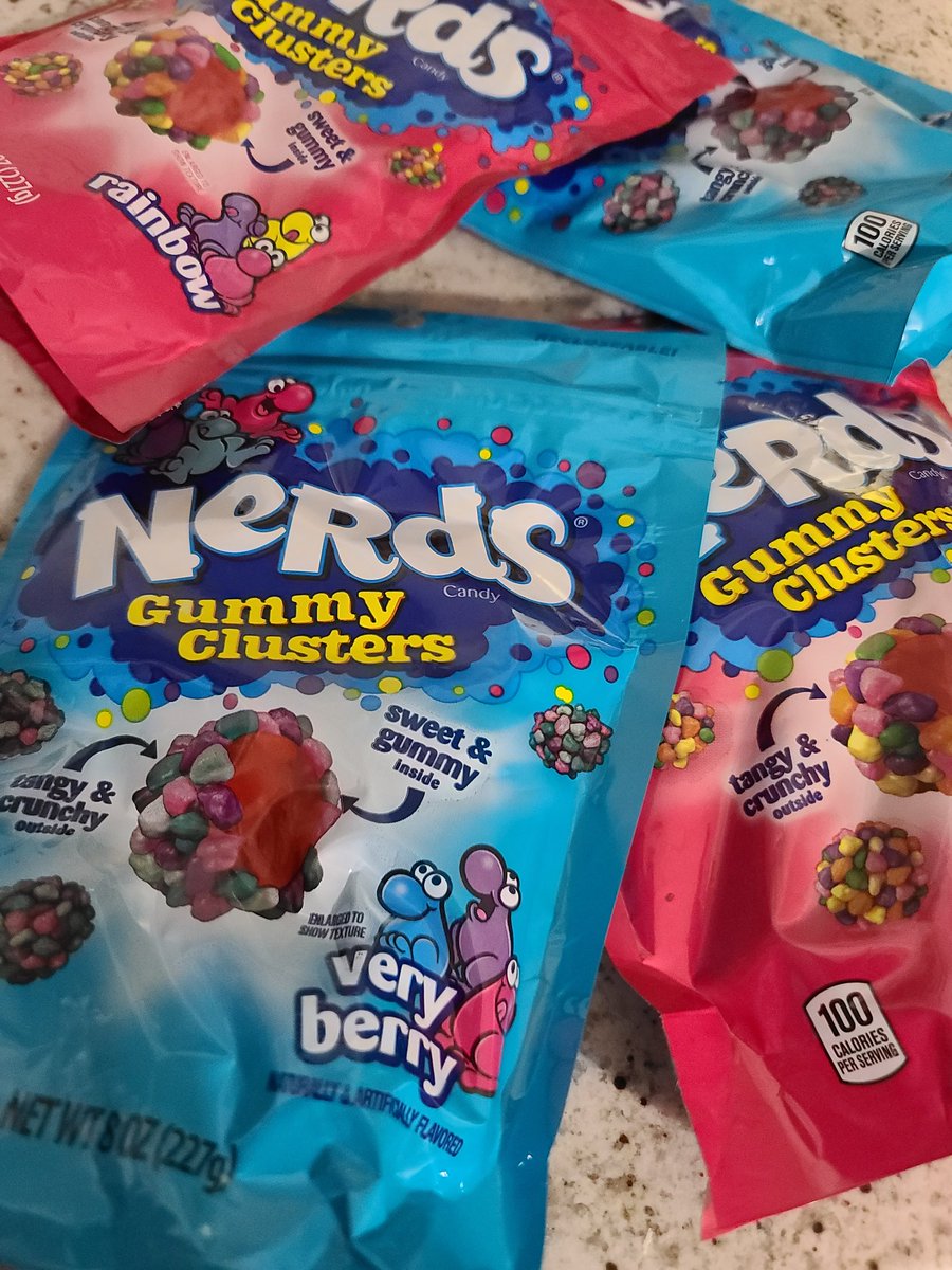 MajinMiroku's tweet photo. Stream snacks acquired! I can't believe how good these are!
#snacks #Nerds #candy #sugarrush #streamsnacks #candylovers #sweets #sweettooth #nerdscandy https://t.co/qfFEftzaSx