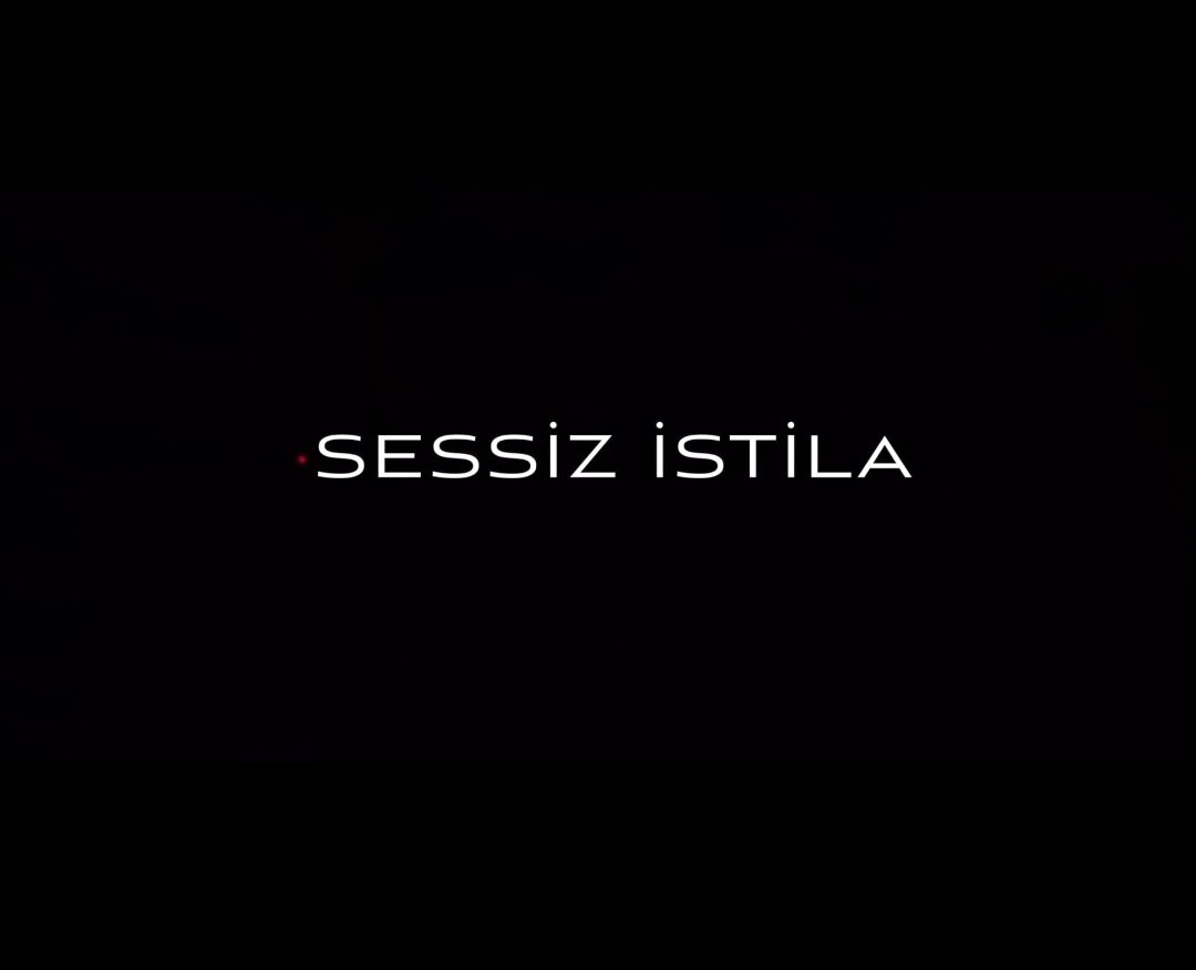 📺Sessiz İstila Yayında #sessizistila Göktuğ'un müstakbel anne ve babası oğullarının doktor olacağı hayaliyle kutlu günü bekliyordu.O yıl Suriye'de iç savaş patladı. Türkiye'ye stratejik göç başladı 2043 yılına gelindiğinde Göktuğ doktor olamadı çünkü...👇 youtu.be/EpPo5vjC2bE