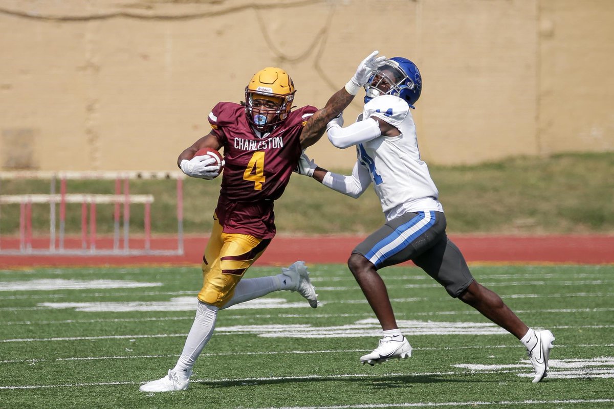 Blessed to receive my 1st offer from The University of Charleston! <a href="/_JackGammon/">Jack Gammon</a> <a href="/CoachDMays/">Coach Donnie Mays</a> <a href="/RedskinsFTBL/">Hurricane High School Football</a> <a href="/PullUpNRek304/">T.R. Dues</a>