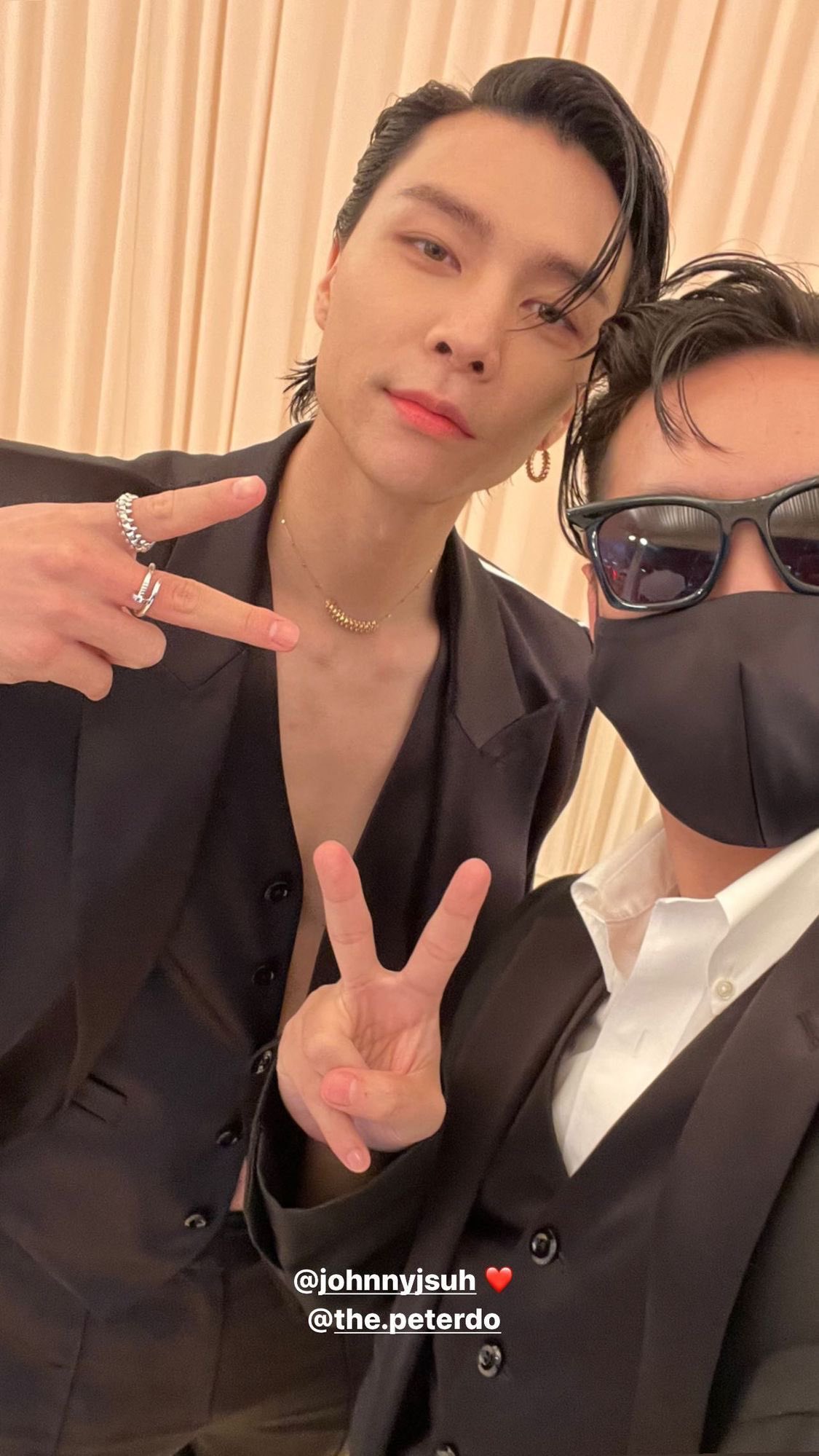 220503 NCT Twitter Updates with Johnny (& Peter Do)