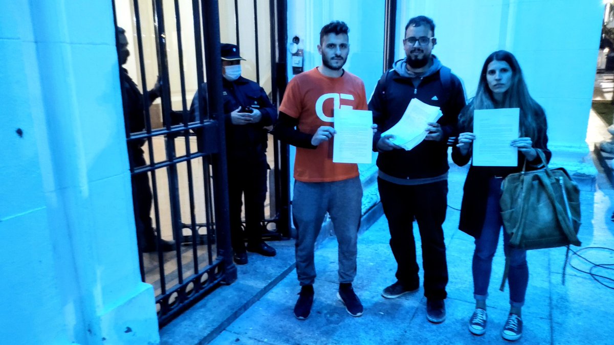 elmegafononet's tweet photo. | Marcha por el Transporte |

Las organizaciones reclamaron la restitución de la líneas eliminadas, mayor frecuencia de los recorridos y accesibilidad en las unidades. https://t.co/C9jfin1QRJ