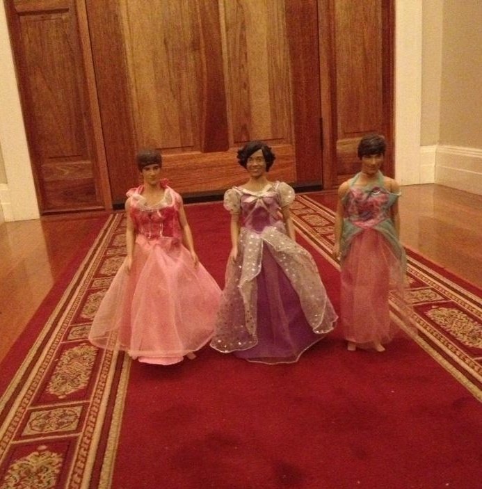 FLTHStournesol's tweet photo. @wikivictorian qué opinas de ellos? #MetGala https://t.co/1sNJdqIxEt