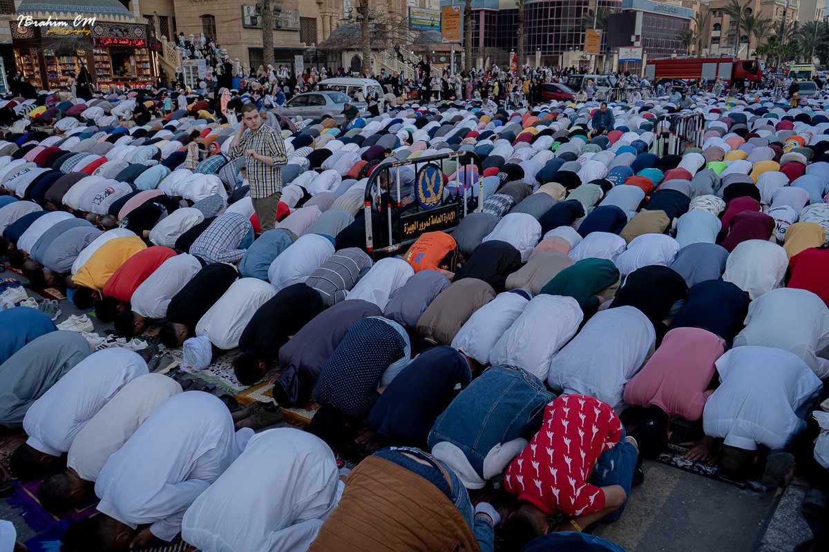 icm70's tweet photo. Hundreds attending for Eid El-Fitr prayer at Hosary Mosque 🕌 

#eidmubarak https://t.co/ZE1m6eceh3