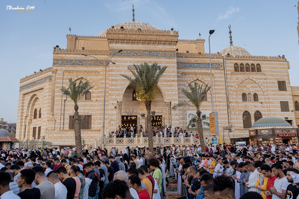icm70's tweet photo. Hundreds attending for Eid El-Fitr prayer at Hosary Mosque 🕌 

#eidmubarak https://t.co/ZE1m6eceh3