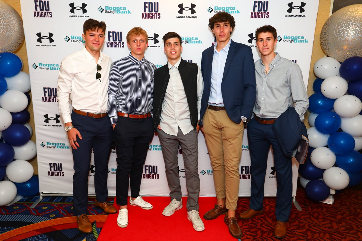 FDUKnightsMSOC's tweet photo. The kit was a just a tad different last night 😂
#FDYS
📸 @LarryLevanti https://t.co/a65dQdz7v6