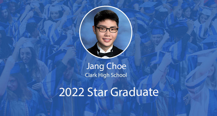 #StarGraduate Jang Choe of @ClarkChargers has earned a weighted GPA of 5.8 in Clark’s AMSAT Program. He will begin studying Molecular Biology in the fall and hopes to become a doctor. Congrats, Jang! 🎓🌟 newsroom.ccsd.net/star-graduate-…