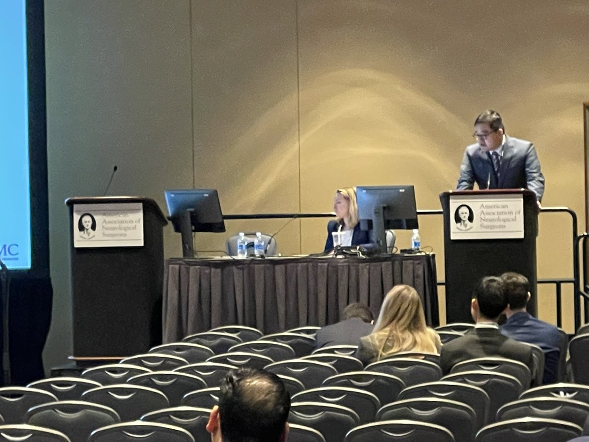 Proud of @zel_zhang who have an outstanding oral presentation @AANS 2022. You rocked it! Thank you @BcellBruno @tonyrcillo for fostering this incredible collaboration. @PennNSG @PittNeurosurg @PennCancer @UPMCHillmanCC @NSTumorSection #MentorshipMatters