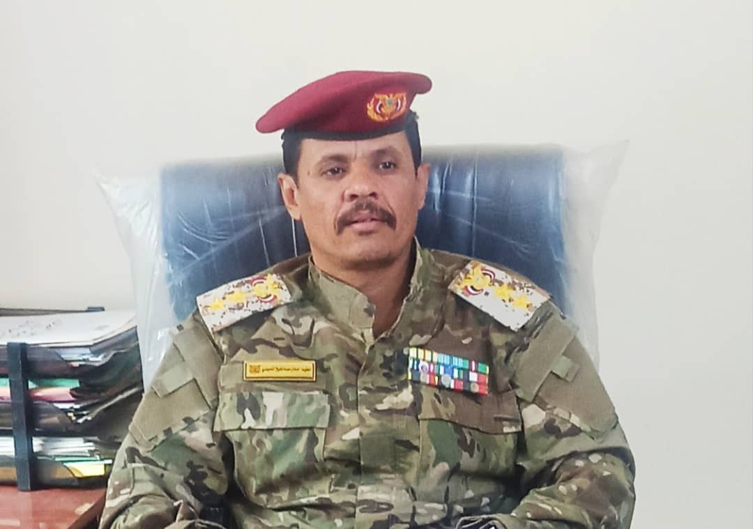 Shibam_Brigade's tweet photo. قائد لواء شبام يهنئ نا��ب رئيس مجلس القيادة الرئاسي والقيادة السياسية والعسكرية بمناسبة حلول عيد الفطر المبارك
خاص : دوعن التوجيه المعنوي - المركز الإعلامي _  لواء شبام
تكملة الخبر عبر رابط صفحتنا على الفيس بك👇
https://t.co/UPurUqi7Kf https://t.co/y90MQInpOl