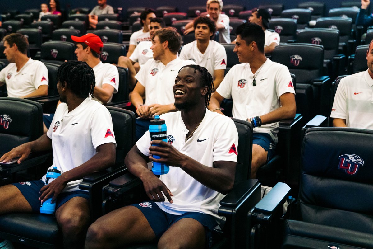 LibertyMTennis's tweet photo. Excited is an understatement😤 https://t.co/reDI5voM8Z