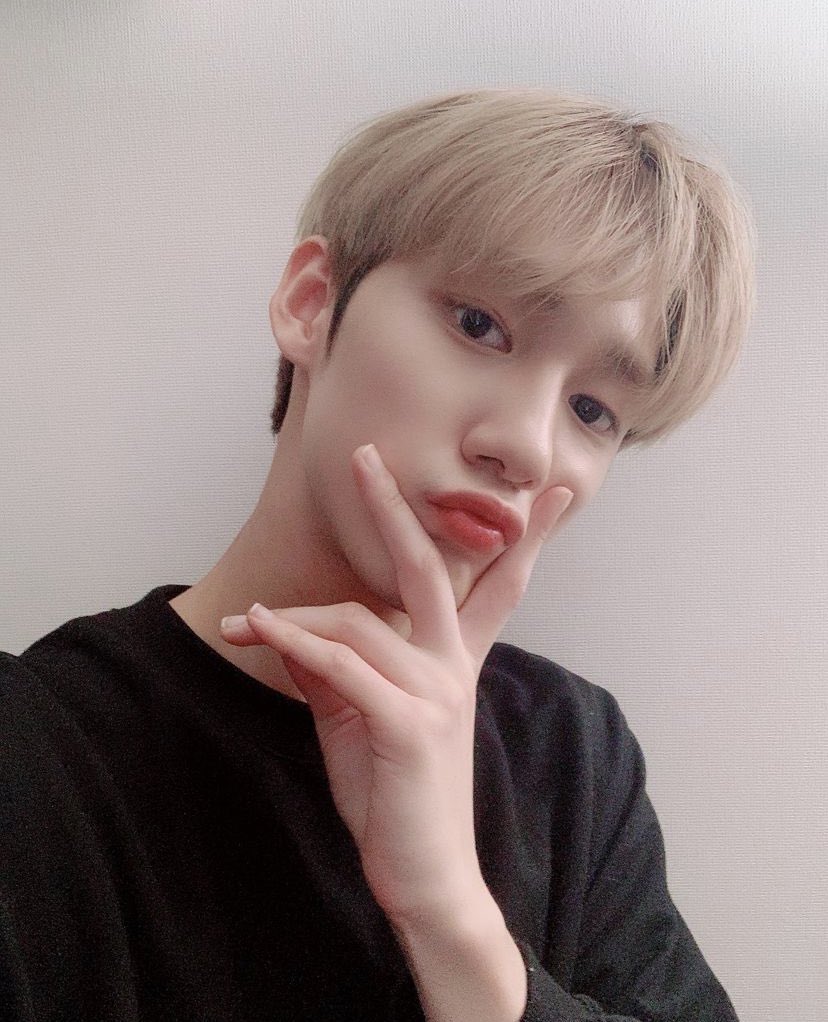 sistxrofthemoon's tweet photo. actually, can i have five more of these little blonde bitches?
#tinkerbellselcaday #knk #ํฌ๋ํฐ https://t.co/WoOrDXyuFp