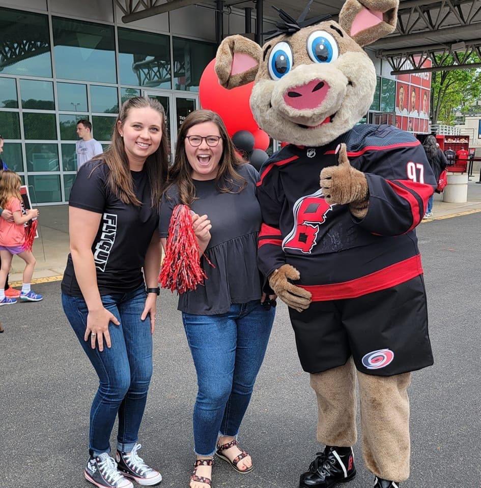 KatieeeeMarie's tweet photo. Game one of the #StanleyCupPlayoffs! Let’s Go Canes!! ❤️ @Canes #CaniacSmiles https://t.co/cgtmjXPyG0