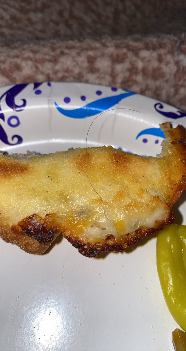 AshBeeFoo's tweet photo. Just what I always wanted in my @dominos breadsticks…🥴🥴 https://t.co/8ydsE7YDe0