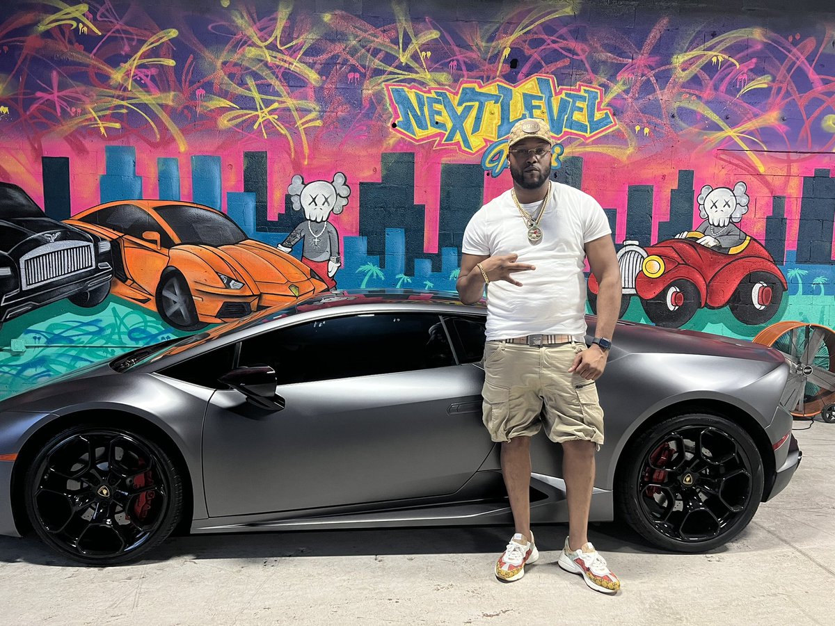 Joolzballa's tweet photo. Need someone to make this a cover art for me ASAP. I need the title of my song put where the is says Next Level who can do this? https://t.co/d4kwWyjRkI