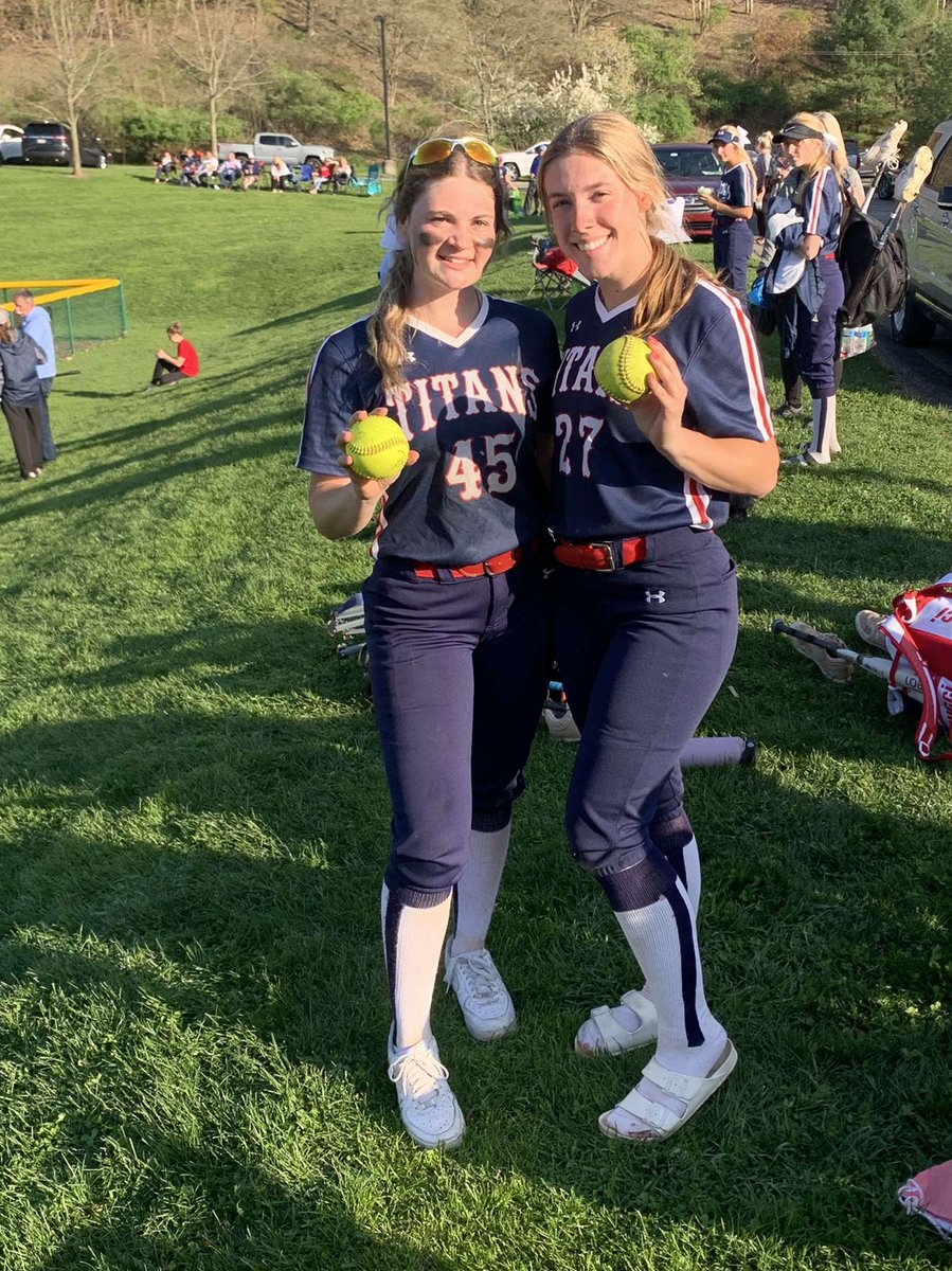 salts2020's tweet image. LADY TITANS W!!!!😁 The Titans were down the first two innings but had a huge comeback winning 7-6 against NH!!😈😈😈 Cam Murphy had the 3-run game tying homerun and Cate Gordon had the 2-run go-ahead homerun!!!💣💣💣Bethany Rodman battled and pitched a great game!! #revengetour