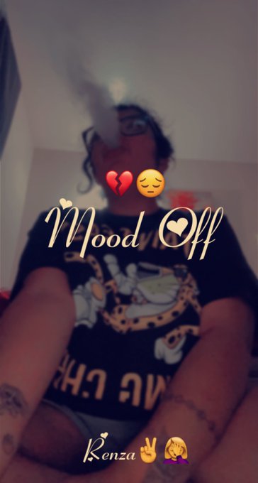 At the end of the day, I set boundaries and all you mf keep stepping over them or try to. I&rsquo;m sick of<a href="/tag/mentalhealthawarenessmonth"class="tags"><span>#mentalhealthawarenessmonth</span></a><a href="/tag/fuckeveryone2022"class="tags"><span>#fuckeveryone2022</span></a>