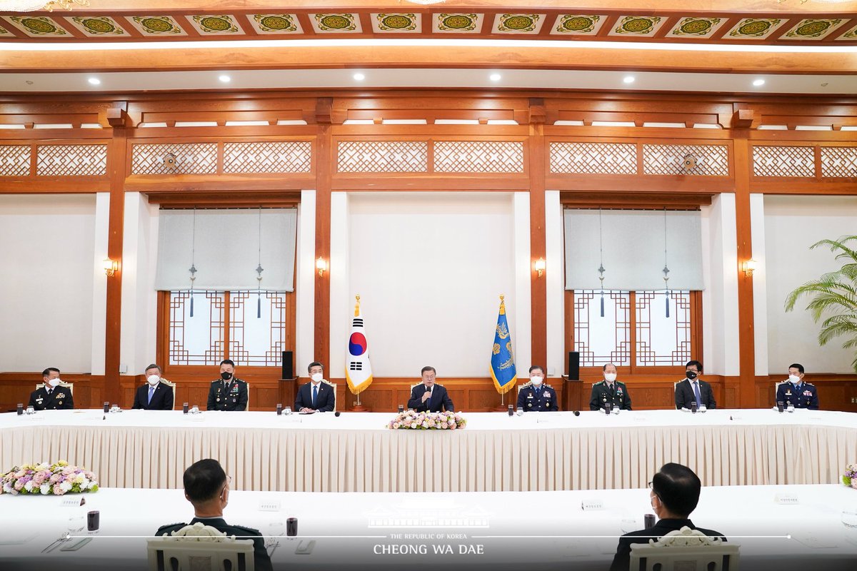 Moon Jae-in's Cheong Wa Dae tweet media