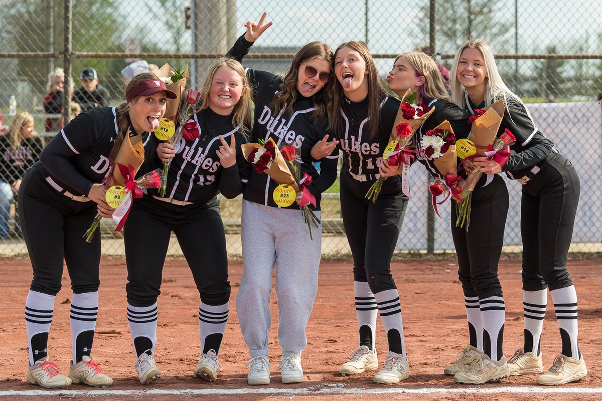 Russ Gifford (@russellgifford) on Twitter photo Wellington celebrated their 2022 Softball Seniors tonight. Congrats ladies and best wishes to you all! Shots from the game now posted here: facebook.com/media/set/edit… <a href="/m__oswald/">maile</a> <a href="/madisonllewiss/">madison lewis</a> <a href="/hardobyteddi/">teddi hardoby</a> <a href="/toriparamore/">victoria</a> <a href="/jenna_pasadyn/">Jenna Pasadyn</a> <a href="/mikayla03974368/">mikayla</a> <a href="/WEVSD_sports/">Wellington Sports</a> Wellington celebrated their 2022 Softball Seniors tonight. Congrats ladies and best wishes to you all! Shots from the game now posted here: facebook.com/media/set/edit… <a href="/m__oswald/">maile</a> <a href="/madisonllewiss/">madison lewis</a> <a href="/hardobyteddi/">teddi hardoby</a> <a href="/toriparamore/">victoria</a> <a href="/jenna_pasadyn/">Jenna Pasadyn</a> <a href="/mikayla03974368/">mikayla</a> <a href="/WEVSD_sports/">Wellington Sports</a>
