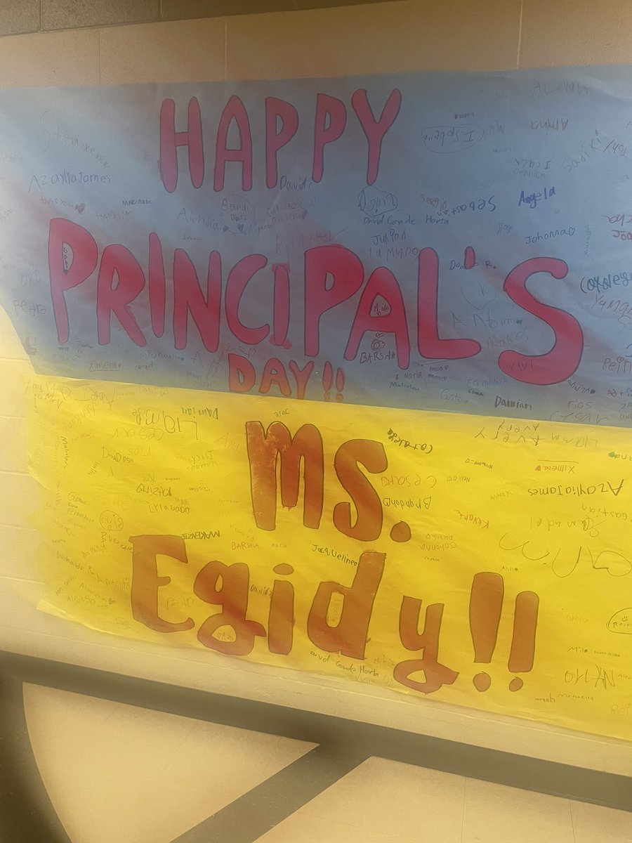 MTBullpups's tweet photo. Thank you to My Mark Twain Family who made today a phenomenal Principal Appreciation Day! The cards, posters, gifts, and fanfare welcome you all gave me this morning made me feel sooo valued and loved!!! It’s an honor to work with KCKPS @MTBullpups!!  
#bestofthebest
#kckschools https://t.co/3bPOXG4DH1