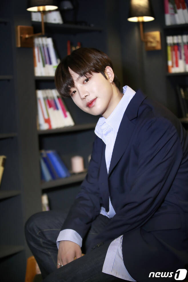 이케요로케 tweet media