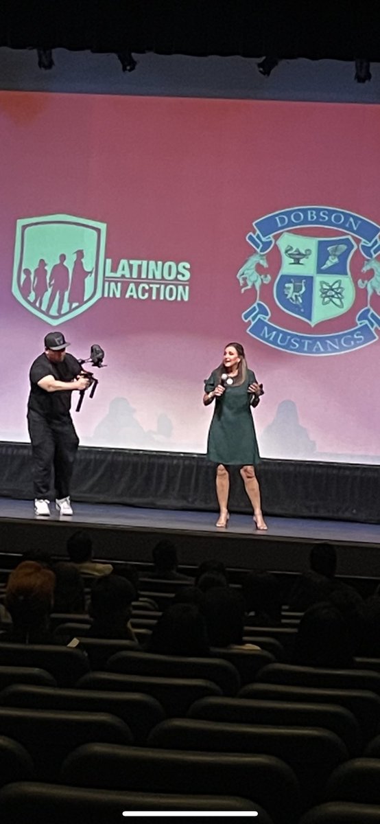 damiani_ms's tweet photo. Had the pleasure of attending the @latinosinacti0n conference at @DobsonHigh this morning! Thank you to @principal_gabbi  @AndiFourlis for bringing this leadership opportunity to our @mpsaz students ! https://t.co/dXlNq5u3Tn